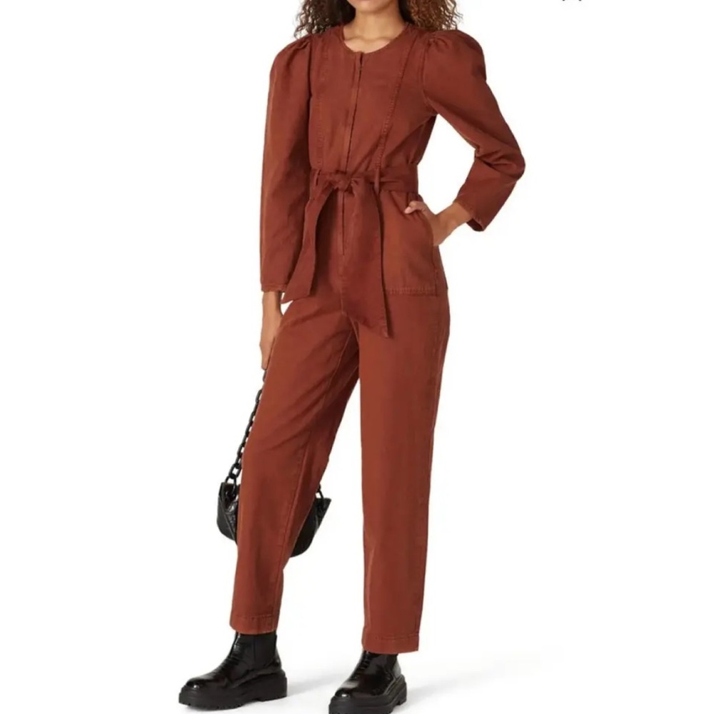 Elegant Rust Jumpsuit with Belt